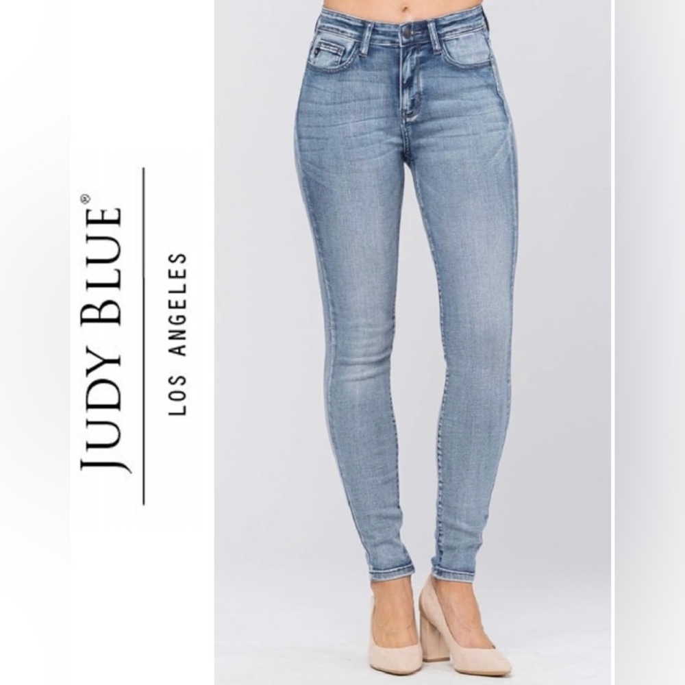 Judy Blue Los Angeles Women’s Sz 13|31‎ High Rise Heavy Handsand Skinny Jeans